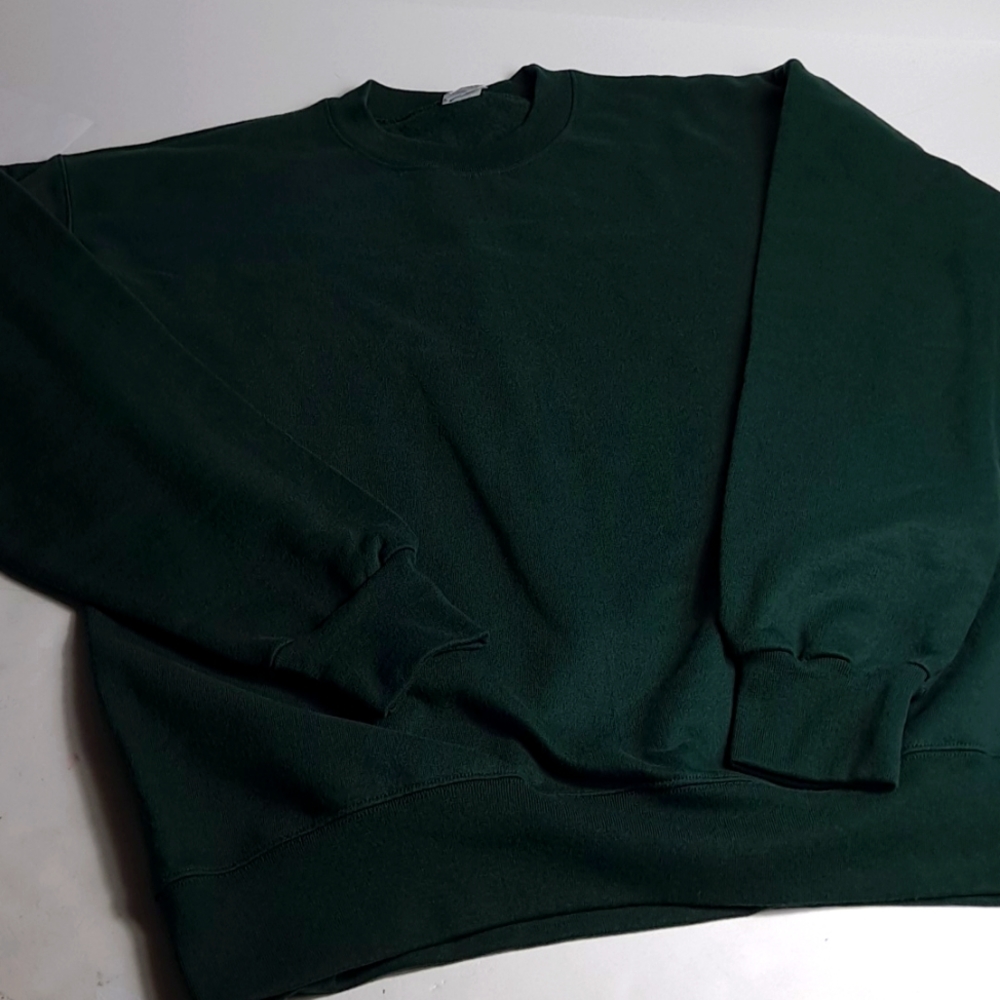 3/$20 MEN'S HANNES SWEATSHIRT XL GREEN